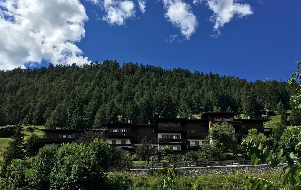Ciasa Sot Croze Apartment Pozza di Fassa Exterior foto